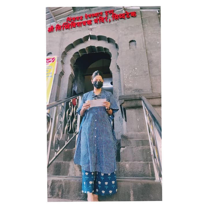 सध्या अभिज्ञा अंकिता लोखंडेच्या लग्नात सहभागी झालीये. (PHOTO : @abhidnya.u.b/IG)