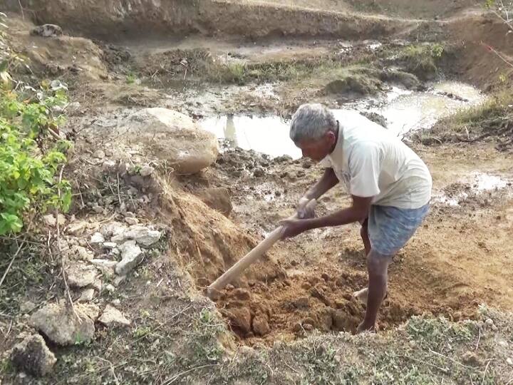 Laungi Bhuiyan News Who is Laungi Bhuiyan Canal Man in Gaya Bihar ann Laungi Bhuiyan: गांव के लोगों को रोजगार की सौगात देंगे 'कैनाल मैन' लौंगी भुईयां, पानी के लिए चीर डाला था पहाड़