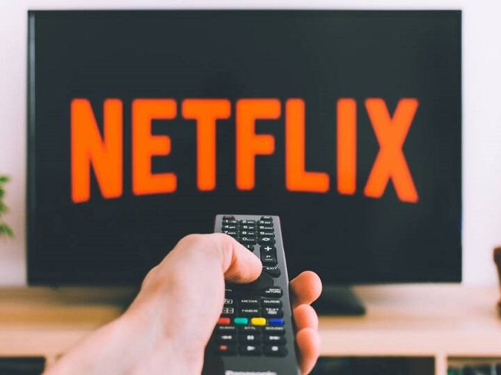 Netflix Cuts Prices in India Plan Start With Rs 149 Check out Monthly Yearly New Rates Netflix Cuts Prices in India: नेटफ्लिक्स पर मूवी देखना हुआ सस्ता, भारत में Netflix के सब्सक्रिप्शन प्लान की दरों में कटौती, अब इतनी चुकानी होगी कीमत