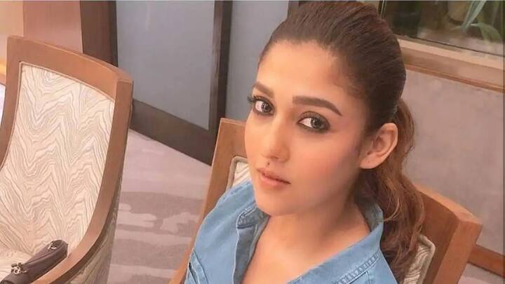 नयनतारा (Nayanthara): साउथ सेंसेशन नयनतारा पहली बार किसी बॉलीवुड में नजर आने वाली हैं. फिल्ममेकर एटली की अपकमिंग फिल्म में नयनतारा शाहरुख खान के अपोजिट नजर आएंगी. हालांकि, क्या आप जानते हैं कि नयनतारा इससे पहले कई बॉलीवुड फिल्मों के ऑफर ठुकरा चुकी हैं और इनमें चेन्नई एक्सप्रेस का गाना ‘वन टू थ्री फोर’ भी शामिल है.