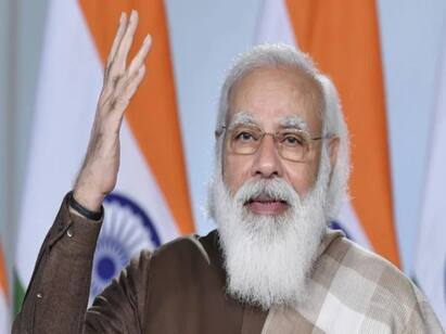 Swarnim Vijay Diwas  We fought together, defeated oppressive forces, says PM Modi on Swarnim Vijay Diwas Swarnim Vijay Diwas :  আমরা অত্যাচারী শক্তির বিরুদ্ধে লড়েছি ও পরাস্ত করেছি, ট্যুইট মোদির
