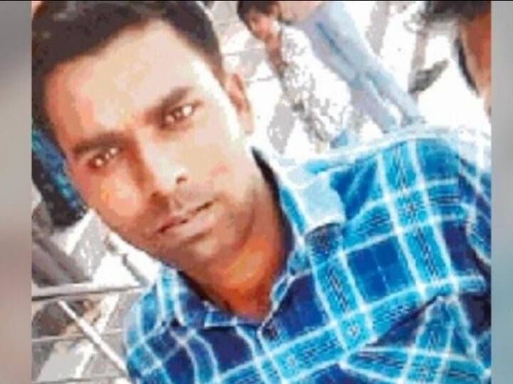 Agra The prize crook absconding in the gold robbery case are still away from the arrest ANN Agra News: सोने की डकैती मामले में पांच महीने से फरार इनामी बदमाश अब भी गिरफ्त से दूर, पुलिस ने किया ये दावा