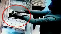 Pune Crime : मैत्रिणीला गिफ्ट देण्यासाठी चोरी करणाऱ्या 2 चोरट्यांना हडपसर पोलिसांनी केली अटक