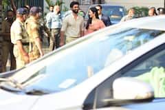 Katrina Vicky Post Marriage: হাতে চূড়া, সিঁথিতে সিঁদুর, বিয়ের পর স্বামী ভিকির হাতে হাত রেখে মুম্বইতে ক্যাটরিনা