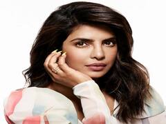 Actress priyanka chopra clicks : சிக்கி முக்கி நெருப்பாய் அழகில் ஜொலித்த பிரியங்கா சோப்ரா.. அசத்தல் புகைப்படங்கள்!