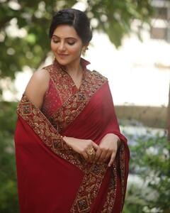 Actress athulya ravi clicks : அட்டகாச அழகை சிவப்பு சேலையில் வெளிப்படுத்திய அதுல்யா ரவி... இன்ஸ்டா க்ளிக்ஸ்!