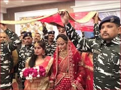 CRPF के साथियों ने बहन की शादी में पहुंच निभाया भाई का फर्ज, आतंकी हमले में शहीद हुए थे शैलेंद्र प्रताप सिंह