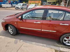 Honda City: सिर्फ 2.65 लाख रुपये में मिल रही है होंडा सिटी, जानें कैसे?