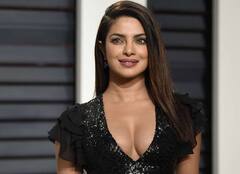 Actress priyanka chopra clicks : சிக்கி முக்கி நெருப்பாய் அழகில் ஜொலித்த பிரியங்கா சோப்ரா.. அசத்தல் புகைப்படங்கள்!