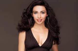 Gujarat Gram Panchayat Election:  બચ્ચન-શાહરૂખ સાથે કામ કર ચૂકેલી મુંબઈની મોડલ  ગુજરાતમાં ક્યા ગામમાં સરપંચ બનવા ઉતરી ચૂંટણીના મેદાનમાં ?