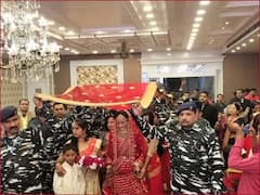 CRPF के साथियों ने बहन की शादी में पहुंच निभाया भाई का फर्ज, आतंकी हमले में शहीद हुए थे शैलेंद्र प्रताप सिंह