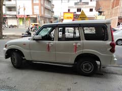 Mahindra Scorpio: आधे से भी कम दाम में मिल रही है महिंद्रा स्कॉर्पियो, लेकिन इसलिए है सावधान रहने की जरूरत