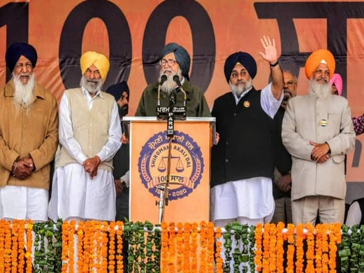 Punjab News, Prakash Singh Badal may fight election from Lambi, hinted in Moga rally Punjab News: एक बार फिर से चुनाव लड़ते हुए नज़र आ सकते हैं प्रकाश सिंह बादल, हर ड्यूटी निभाने को हैं तैयार