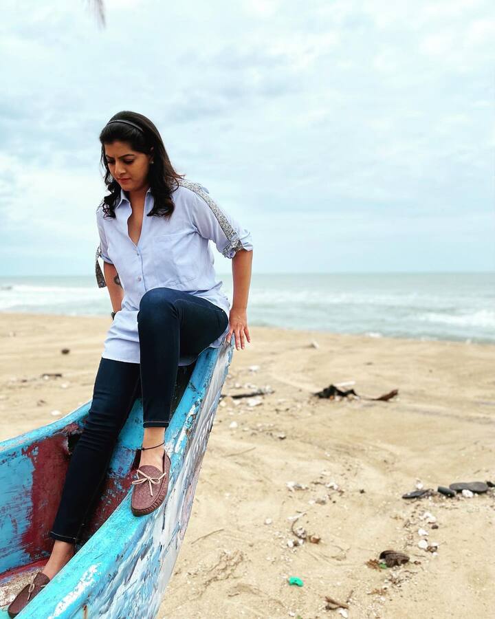 వరలక్ష్మీ శరత్ కుమార్ (Image Credit/Varalaxmi Sarathkumar/ Instagram)