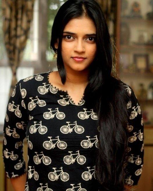 ஓ...அத்தமகன் போல வந்து அங்க இங்க மேய்வ அத்து வானக்காட்டில் விட்டு அத்துக்கிட்டு போவ