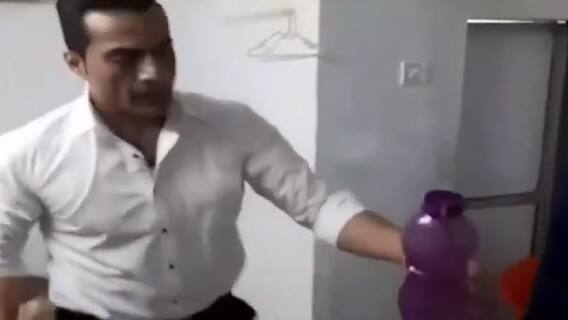 Sudhanshu Pandey's brave act | Hot News full ( 15.12.2021)