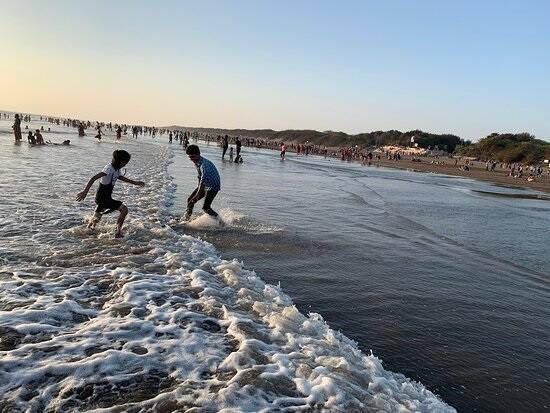 દાંડી બીચ