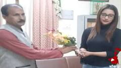 Bankura: বাঁকুড়ায় কয়েকজন সিপিএম নেতা-নেত্রীর বাড়িতে গেলেন স্থানীয় বিজেপি বিধায়ক। Bangla News