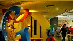 लस नाही तर पगार कपात, नोकरीही जाणार! Omicron चा वाढता धोका लक्षात घेऊन Google चा निर्णय