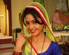 Bhabi Ji Ghar Par Hain: कोई MBA तो कोई 8वीं पास, जानिए कितने पढ़े-लिखे हैं Angoori Bhabhi से लेकर Vibhuti Narayan तक?