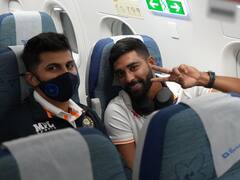 Indian Cricket Team Pics: தென்னாப்பிரிக்கா பறந்த இந்திய கிரிக்கெட் அணி... டச்டவுன் புகைப்படங்கள்
