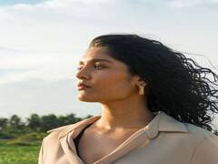 ஏனென்றால் உன் பிறந்தநாள்.. ரித்திகா சிங் க்ளிக்ஸ்