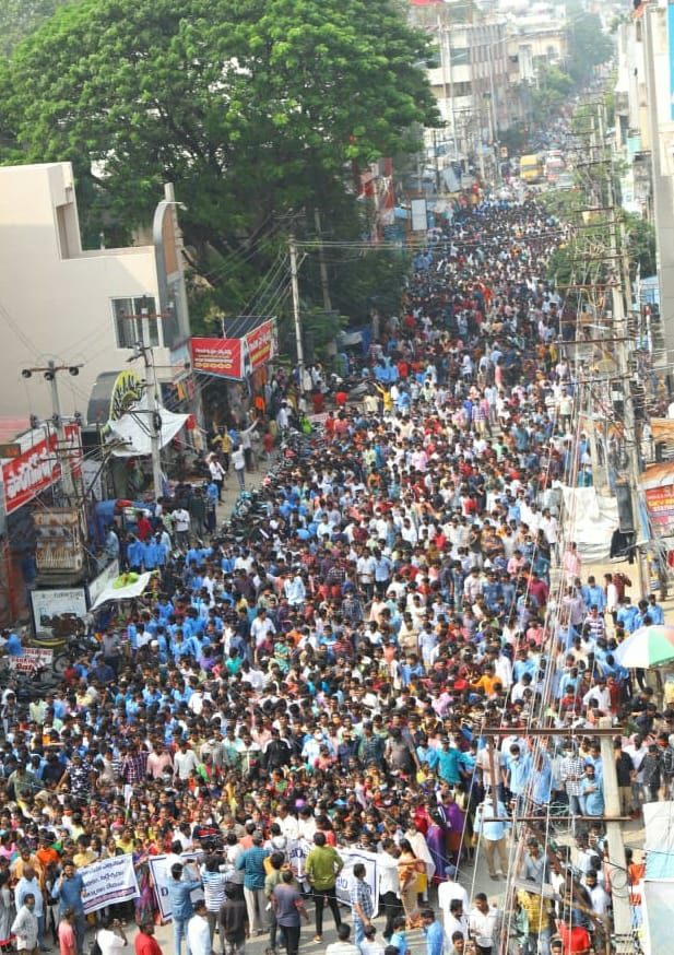 Three Capitals Tirupati : మూడు రాజధానులు కావాలి.. తిరుపతిలో రాయలసీమ మేధావుల ఫోరం  ర్యాలీ !