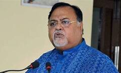 KMC Election 2021: 'নির্বাচনে মুখ না পোড়াতেই সমস্ত পরিকল্পনা', বিজেপিকে কটাক্ষ পার্থ চট্টোপাধ্যায়ের | Bangla News