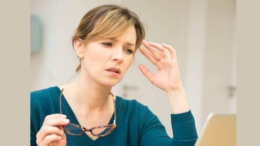 What Causes Dizziness and How to Treat It, know in details Health Tips: আচমকা মাথা ঘুরছে? কী করবেন?