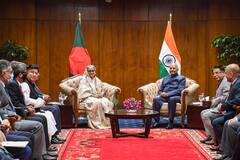 President Ramnath Kovind’s Bangladesh Visit: মুক্তিযুদ্ধের সুবর্ণজয়ন্তী, ঢাকায় অনুষ্ঠানে যোগ রাষ্ট্রপতি রামনাথ কোবিন্দের