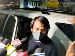 Tejashwi Yadav Marriage: तेजस्वी यादव की शादी में तेज प्रताप ने खूब किया इंजॉय, मामा साधु यादव के नाम पर साधी चुप्पी