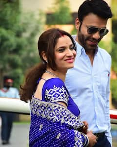 नीली साड़ी, गले में मंगलसूत्र, उंगली में हीरों की अंगूठी, शादी के बाद पहली बार दिखीं Ankita Lokhande, पहले से ज्यादा दिखीं खिली-खिली