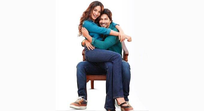 जुग जुग जीओ: 2022 में एक बार फिर एक फैमिली ड्रामा फिल्म इंडियन ऑडिएंस को हिट करने आ रही हैं. इसमें वरुण धवन और कियारा आडवाणी साथ में पहली बार रोमांस करते नजर आएंगे, फिल्म में अनिल कपूर और नीतू कपूर भी अहम किरदार में नजर आएंगे.