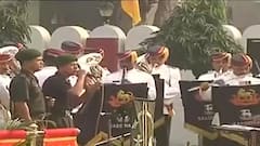 Vijay Dibos: ১৯৭১-এর মুক্তিযুদ্ধের ৫০ বছর, ভারতীয় সেনার তরফে বিজয় দিবস উৎযাপন | Bangla News