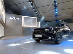 Kia Carens : किया कारेन्स गाडी लवकरच विक्रिसाठी बाजारात उपलब्ध होणार