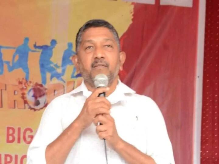 அதிகாரத்தை பயன்படுத்தி பெண்ணுக்கு பாலியல் தொந்தரவு? - கோவா அமைச்சர் ராஜினாமா Goa minister Milind Naik resigns hours after Congress names him in scandal CM says resignation accepted for free fair probe அதிகாரத்தை பயன்படுத்தி பெண்ணுக்கு பாலியல் தொந்தரவு? - கோவா அமைச்சர் ராஜினாமா