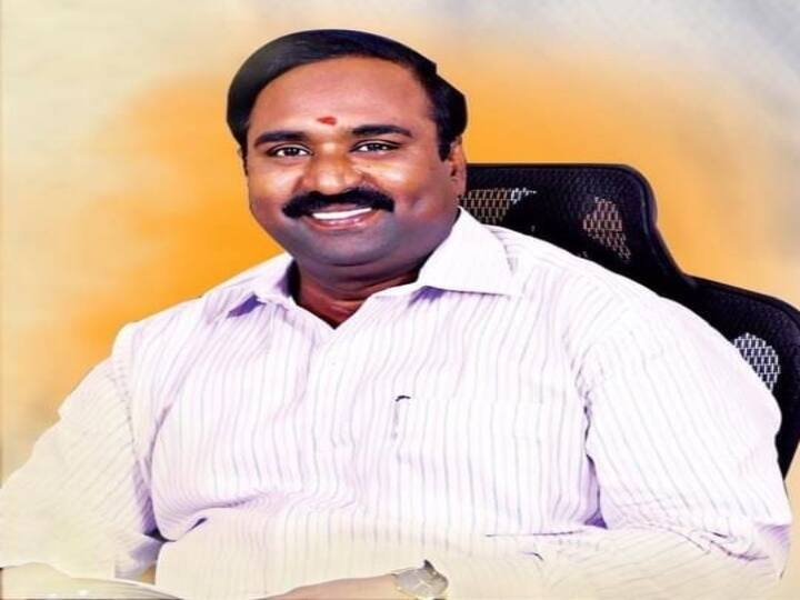Income tax raid on Jayapriya Financial Company owned by DMDK in Cuddalore district தேமுதிக பிரமுகருக்கு சொந்தமான நிதி நிறுவனத்தில் வருமானவரித்துறை ரெய்டு