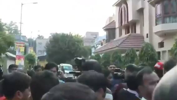 चाचा Shivpal और भतीजे Akhilesh Yadav की मुलाकात पर जानिए SP कार्यकर्ताओं की प्रतिक्रिया | मातृभूमि