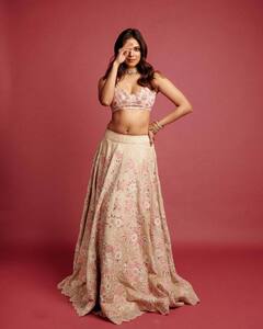 Actress malavika mohanan clicks : உன் விழி திறந்திருந்தால் விடியலே தேவை இல்லை... மாளவிகா மோகனன் இன்ஸ்டா க்ளிக்ஸ் !