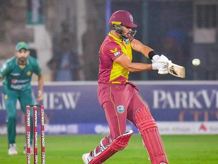 pak vs wi five members of west indies touring party including three players tested positive for covid 19 tour may be cancelled know in detail PAK vs WI : पाक-विंडीज मालिकेत चौकार-षटकार नव्हे कोरोनाचा हाहा:कार, तब्बल 8 जण पॉझिटिव्ह