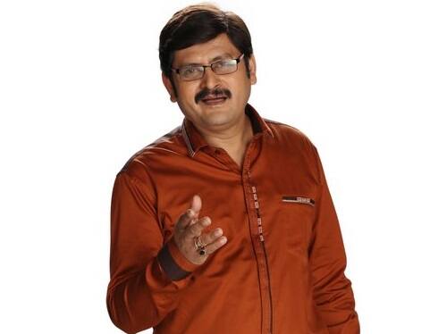 रोहिताश्व गौड़ (Rohitash Gaud): मनमोहन तिवारी के किरदार में पॉपुलैरिटी बटोरने वाले रोहिताश्व गौड़ ने कालका कॉलेज, हरियाणा से इकोनॉमिक्स में ऑनर्स किया है.