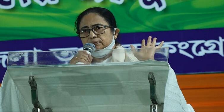 Kolkata municipality Councilor's Report Card Will be taken every 6 month interval, said mamata KMC Election 2021: 'প্রতি ৬ মাসে রিপোর্ট কার্ড, কাজ না করলে ব্যবস্থা নেবে দল', কাউন্সিলরদের হুঁশিয়ারি মমতার