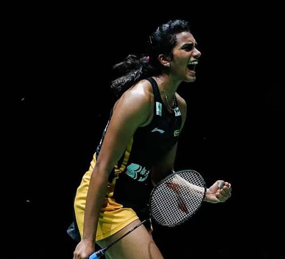 पी.व्ही सिंधुचीची दमदार कामगिरी