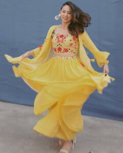 In Pics: ‘दिल दोस्ती दुनियादारी’ फेम स्वानंदीचं लेटेस्ट फोटोशूट