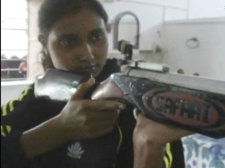 Jharkhand Dhanbad Shooter konika layak death case, know in details  हत्या या आत्महत्या: National Shooter कोनिका लायक की मौत, कभी सोनू सूद ने थी बड़ी मदद