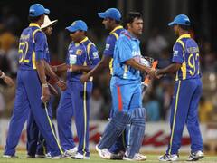 Video: जब भारत के खिलाफ वनडे मैच में श्रीलंका ने बनाए 411 रन फिर भी मिली हार, सहवाग ने जड़ा शतक तो धोनी ने खेली कप्तानी पारी