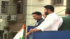 KMC Election 2021: হুড খোলা গাড়িতে অভিষেকের প্রচার সঙ্গী ফিরহাদ থেকে দেবাশিস কুমার | Bangla News