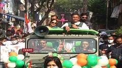 KMC Election 2021: হুডখোলা গাড়িতে চড়ে চেতলায় প্রচারে ফিরহাদ হাকিম | Bangla News