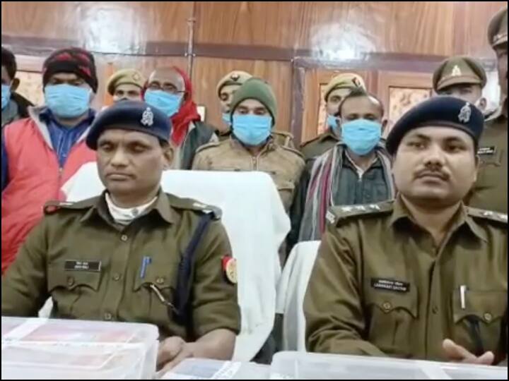 Gonda police arrested 5 people for making fake currency notes equipment recovered ANN Gonda News: गोंडा में चल रहा था नकली नोट छापने का धंधा, पुलिस ने बरामद किए ये सामान