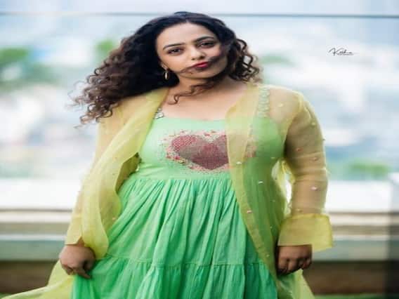 Nithya Menon Pics: பச்சை நிறமே பச்சை நிறமே... நித்யா மேனனின் லேட்டஸ்ட் பிக்ஸ் ! Nithya Menon Pics: பச்சை நிறமே பச்சை நிறமே... நித்யா மேனனின் லேட்டஸ்ட் பிக்ஸ் !